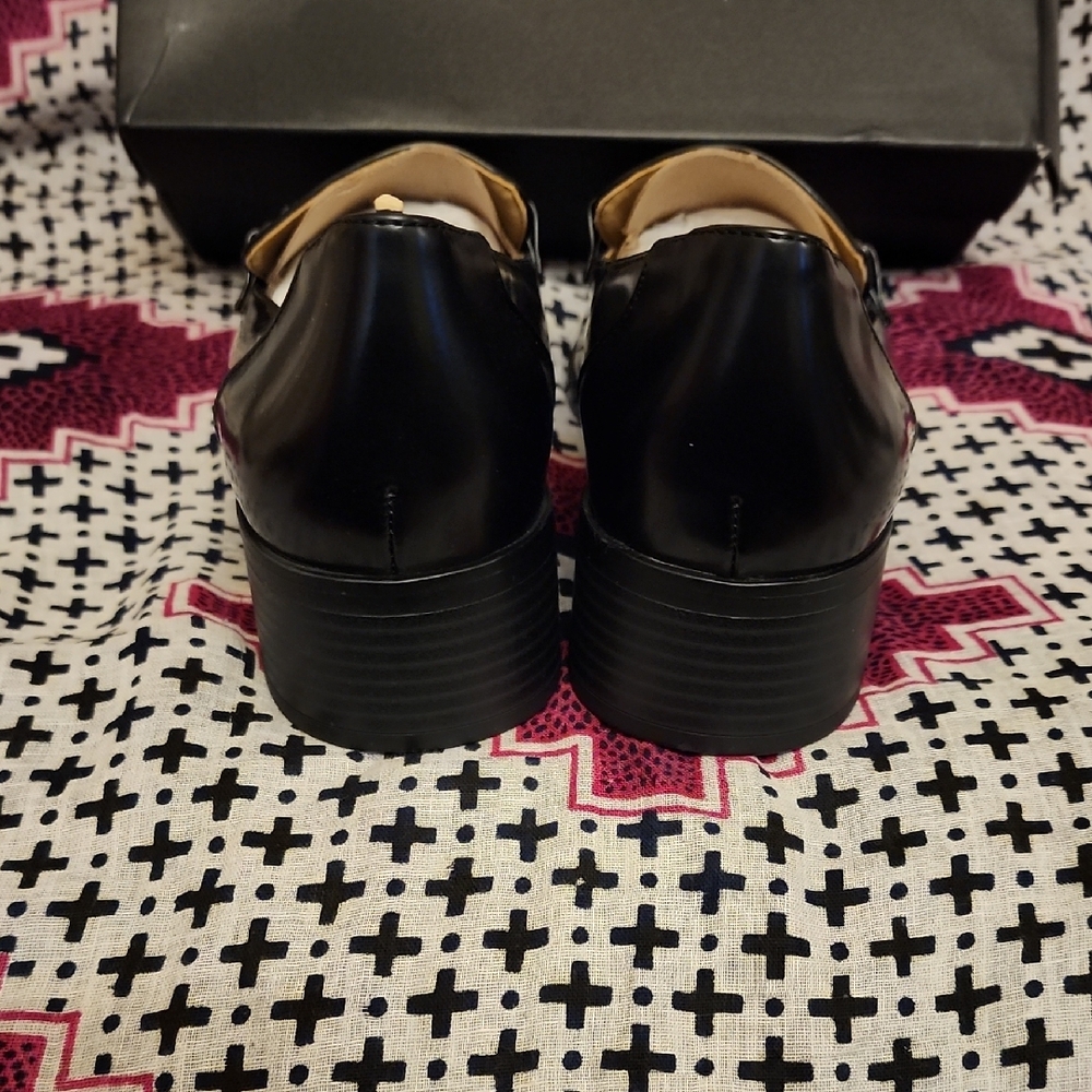 Naturalizer Men's Classic Black Slip-Ons - Picture 3 of 5